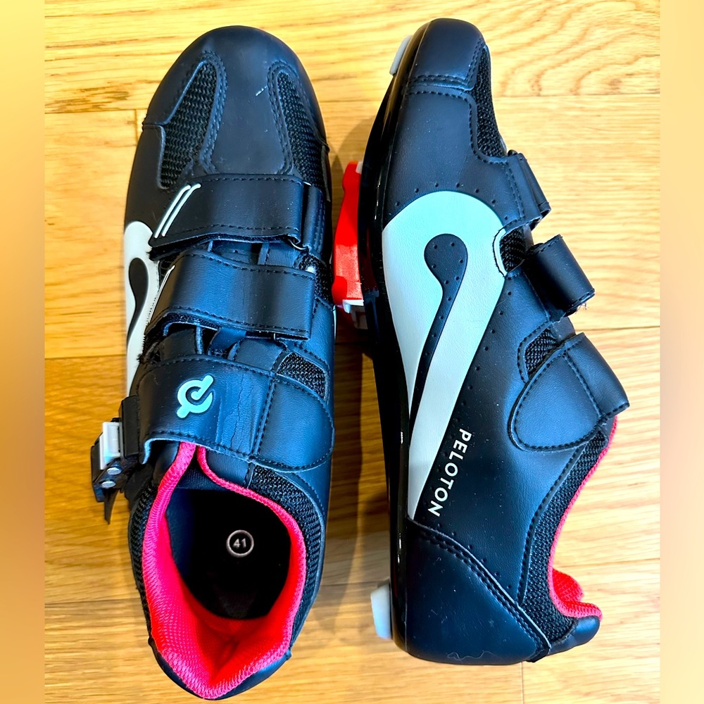 Peloton bike shoes